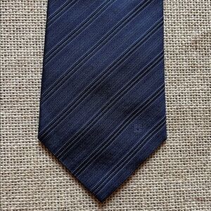 Givenchy silk tie